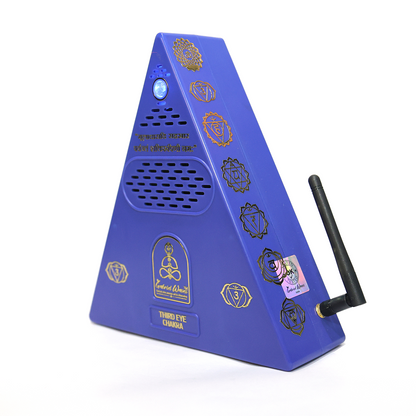 Third Eye Chakra Healing Pyramid + Third Eye Chakra Essential Oil