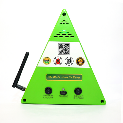 Heart Chakra Healing Pyramid +Heart Chakra Essential Oil