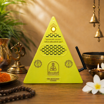Solar Plexus Chakra Healing Pyramid +Solar Plexus Essential Oil